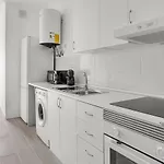 Sunny Apt In With Tejo View Apartmán