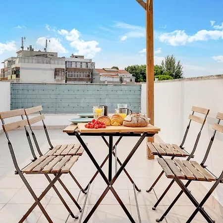 Apartment Sunny Apt In With Tejo View *