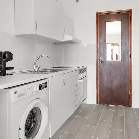 Sunny Apt In With Tejo View * Almada